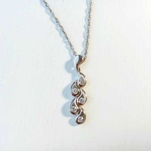 (SOLD) 14K White Gold Gemstone Pendant Necklace, 3.73g - Picture 2 of 11